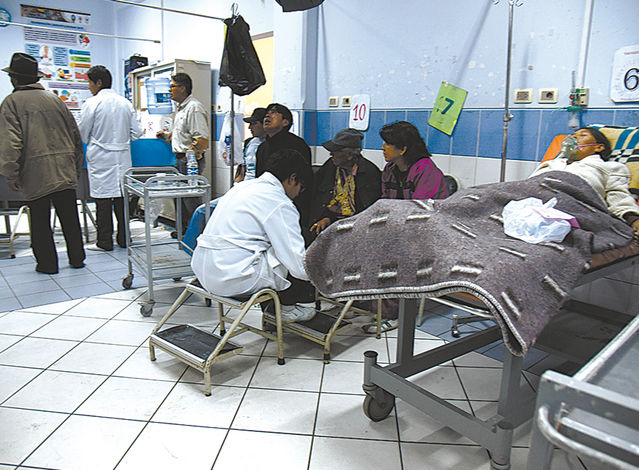 Sindicato de Hospitales: Trabajadores de salud no tienen ni tapabocas para afrontar coronavirus