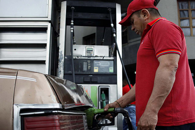 Priorizan distribución de gasolina en Zulia tras anuncio de cuarentena por Coronavirus
