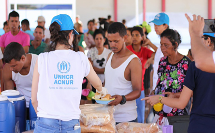 Valero reconoce programa de ayuda de la ACNUR a favor de los migrantes venezolanos