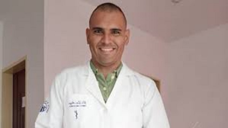 Diputado Prado deplora la detención de un médico por denunciar la crisis de salud