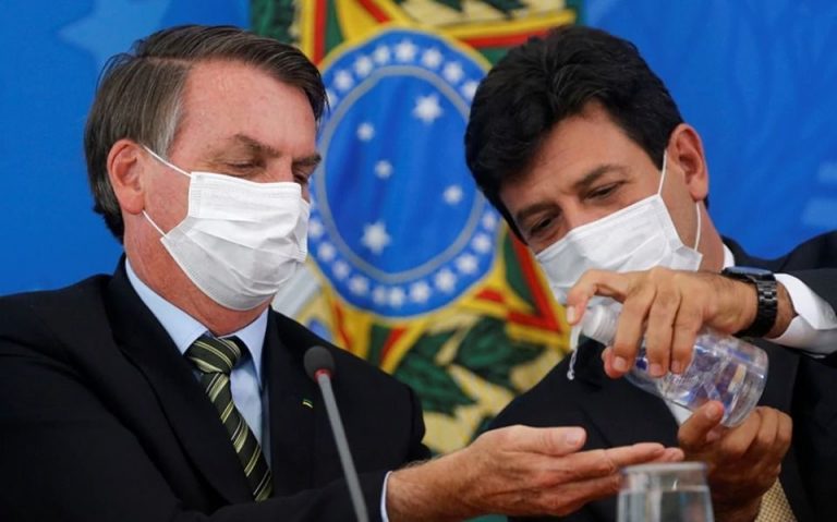 Bolsonaro despidió a su ministro de Salud en plena pandemia de Covid19