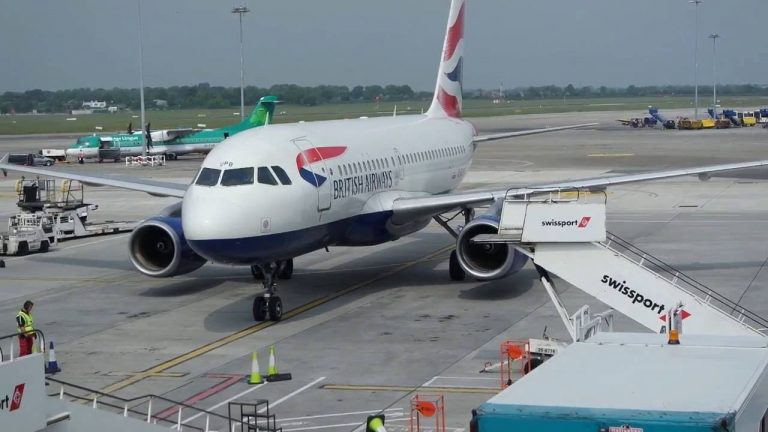 British Airways negocia la suspensión temporal de 36.000 empleados