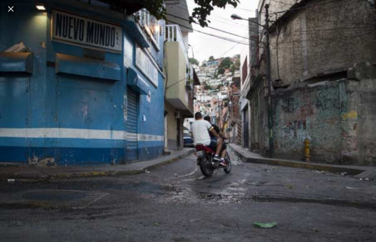 Localizan tiroteados dos cadáveres en El Guarataro