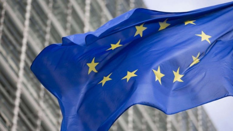 Ministros de la UE no logran acordar el rescate económico por el virus