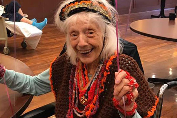 Mujer de 101 años sobrevivió a la gripe española, al cáncer y al coronavirus