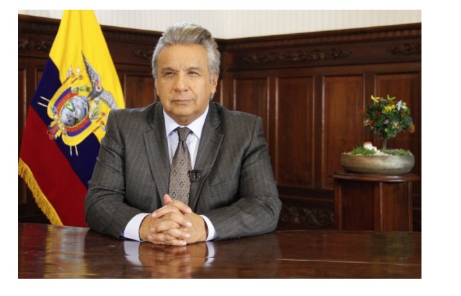 Presidente del Ecuador reduce el sueldo  a altas autoridades del  país