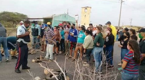 Habitantes de Yabuquiva, Sarinao y Caseto protestaron por agua