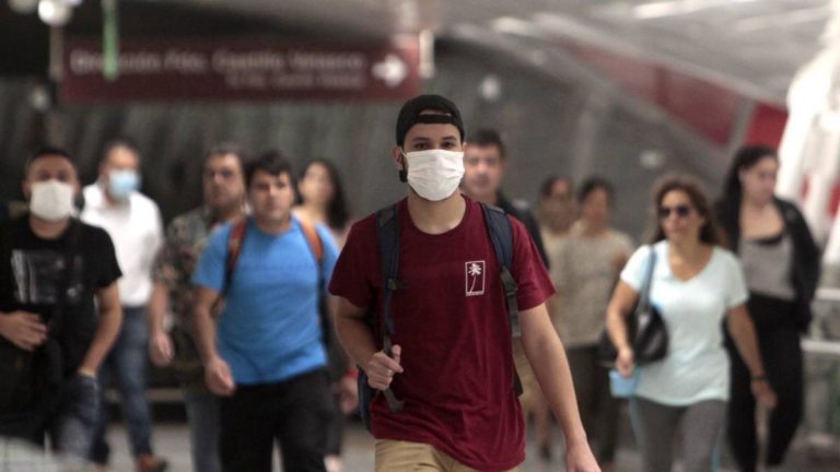 Chile supera a China en contagios por coronavirus