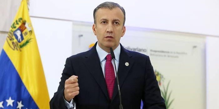 «Le damos la bienvenida a los barcos de Irán», dice El Aissami