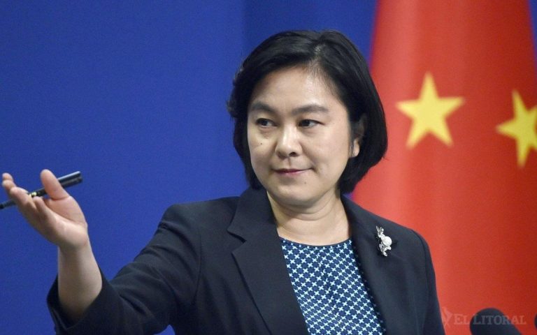 China actuará para proteger sus intereses tras la prohibición de Huawei en Reino Unido