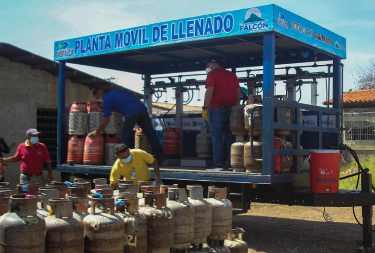 Beneficiadas más de 2 mil familias con jornada de gas en la Velita 4