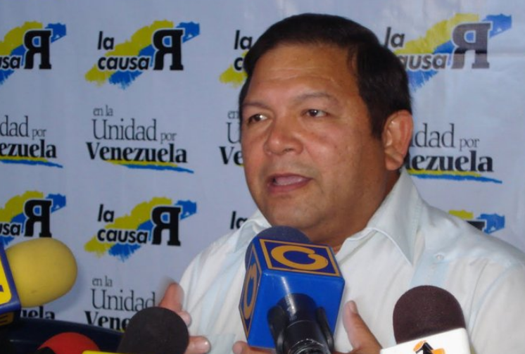 Velásquez a Capriles: participar en elecciones regionales sería “claudicar ante Maduro”