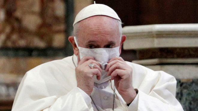 Muere por covid el médico personal del papa Francisco