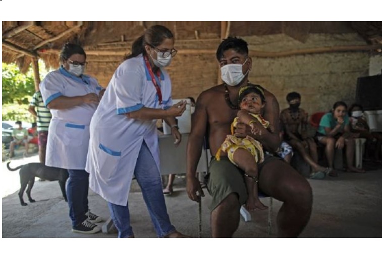 Brasil a punto de frenar su campaña de vacunación contra la COVID-19 por errores del Gobierno