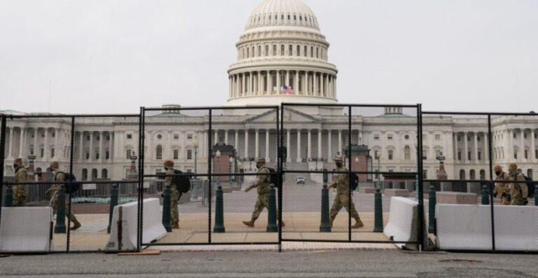 Trump declara emergencia en Washington para garantizar la seguridad