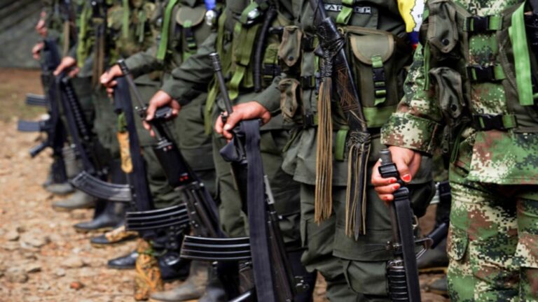 Fallecieron 14 disidentes de las FARC en un combate en Colombia