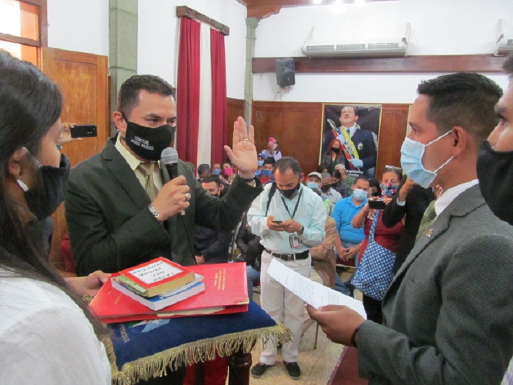Mérida: Juramentada directiva del Concejo Municipal Libertador