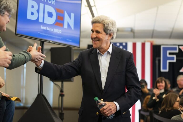 Kerry compromete a EEUU en la “obligación moral” de la lucha climática