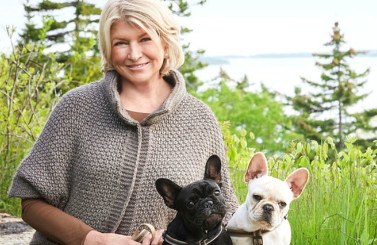 Martha Stewart lanza productos de cannabis para mascotas