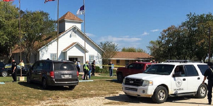 Un muerto y varios heridos tras un tiroteo en una iglesia de Texas