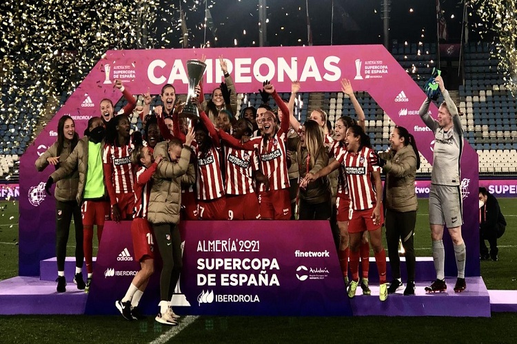 Deyna y el Atlético, Súper Campeones