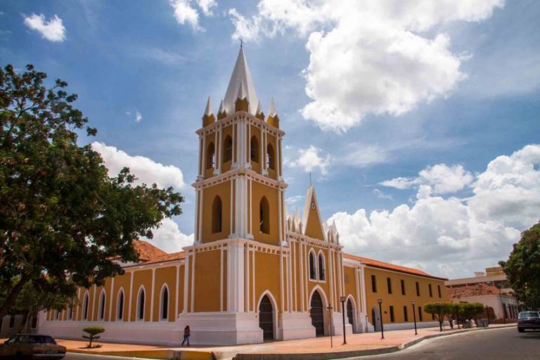 Arquidiócesis de Coro anuncia cierre de templos ante la presencia del COVID-19