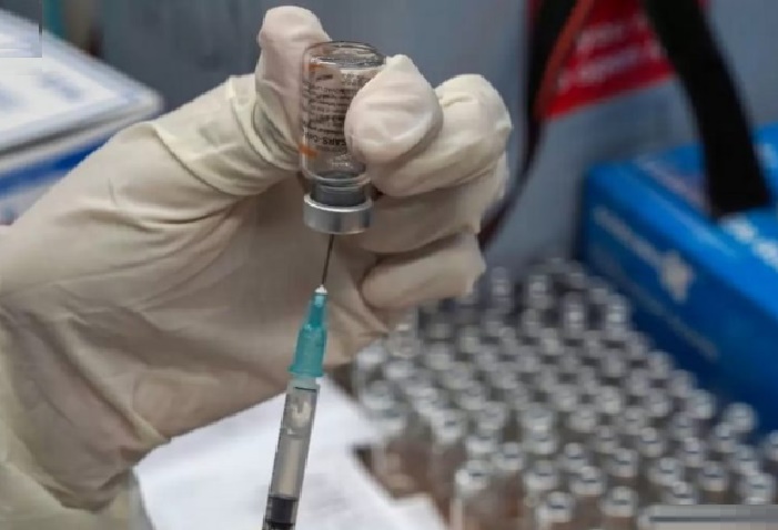 Robaron decenas de vacunas contra el COVID-19 en Chile