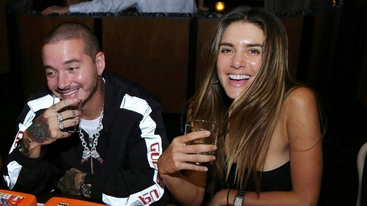 J Balvin y Valentina Ferrer esperan su primer hijo