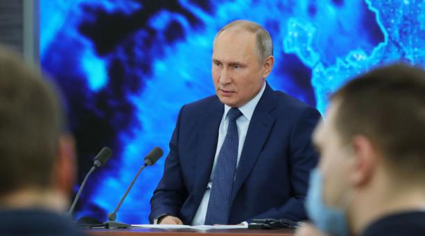 Putin: «La vacuna Sputnik V es de las mejores del mundo»