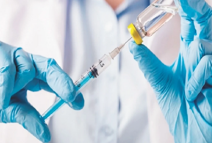 China desmantela red de vacunas falsas contra el COVID