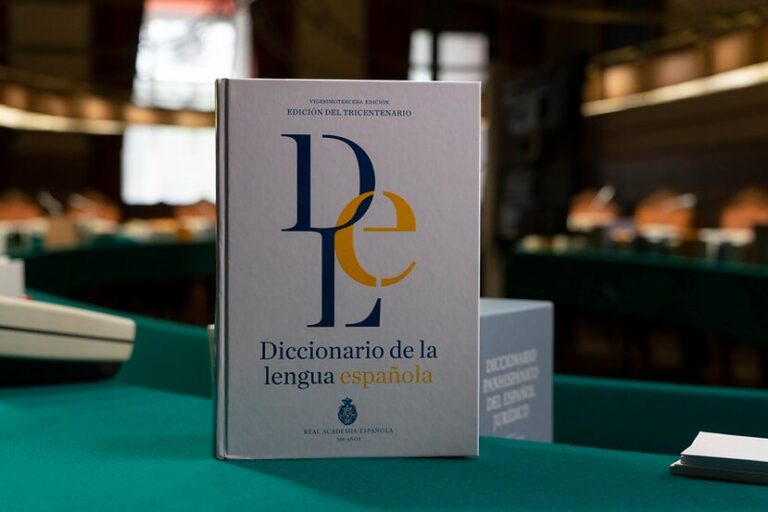 Diccionario de la lengua española superó el millardo de consultas en un año