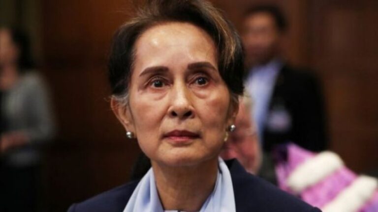 Presentan nuevos cargos contra la birmana Suu Kyi