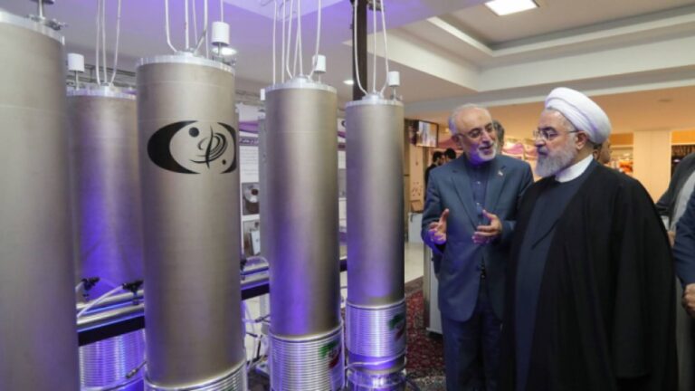 Irán limita las inspecciones a su programa nuclear para presionar a EEUU