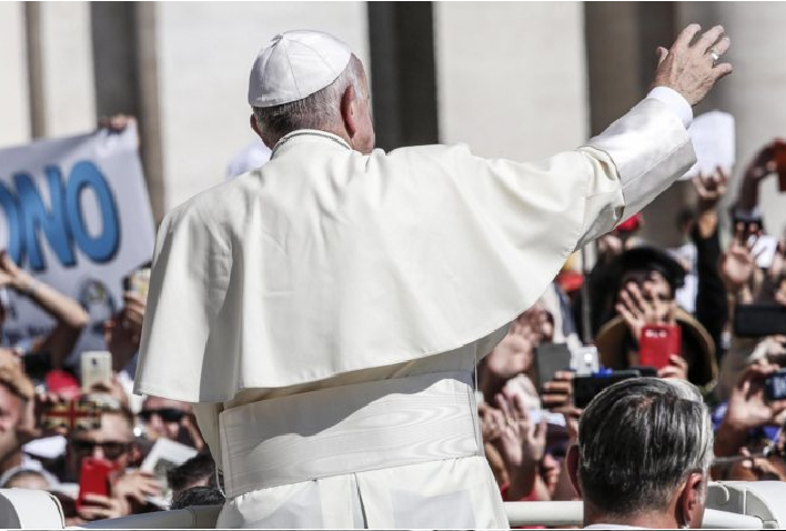 Vaticano no aprobará uniones entre personas del mismo sexo