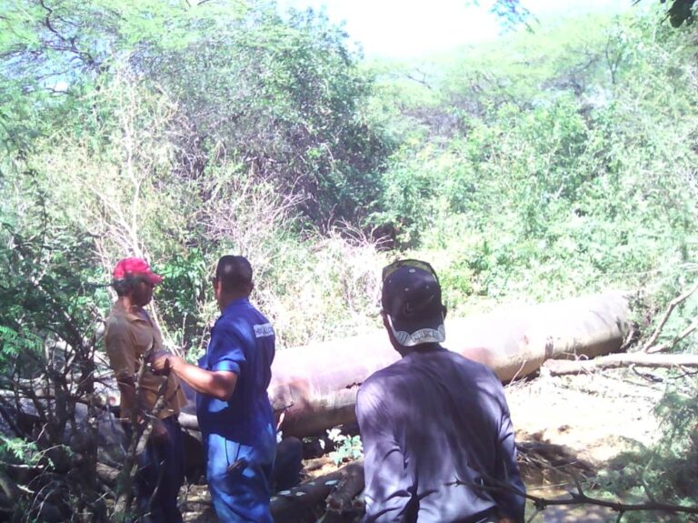 Hidrofalcón repara línea de acero de 32” en Siburúa