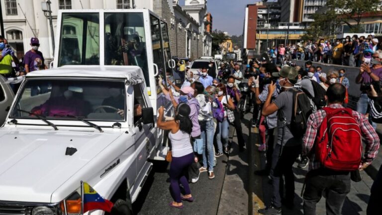 El Nazareno recorre Caracas