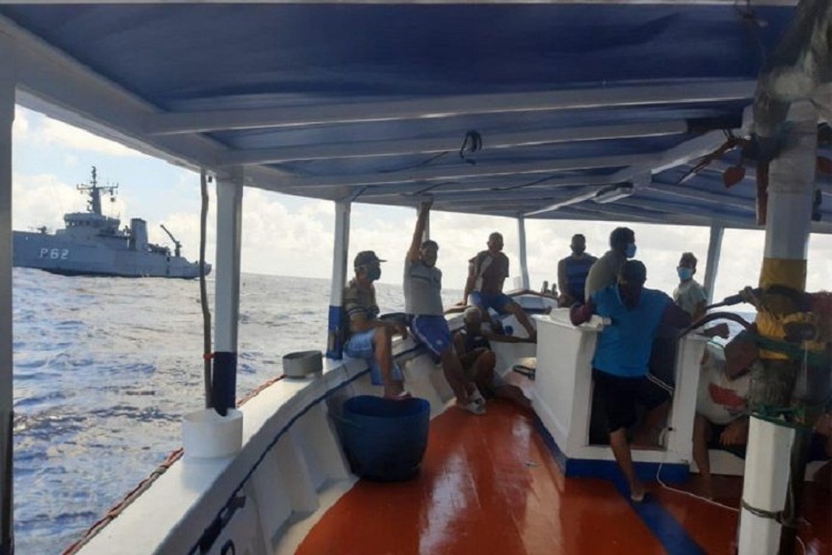 Interceptado un barco con 15 venezolanos a bordo por pesca ilegal en Brasil