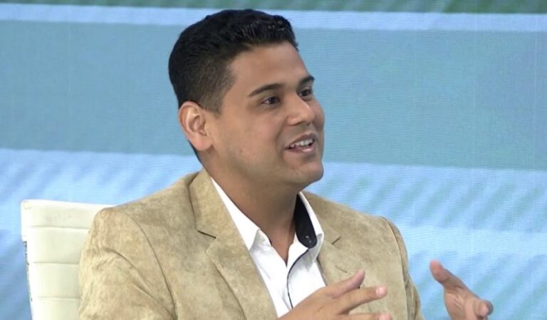 Economista Leonardo Soto dice que el venezolano está pensando más en el mañana