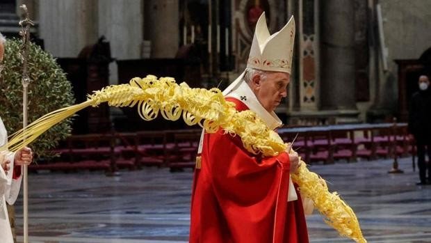 Papa en el Domingo de Ramos: «Muchos admiran a Jesús, pero sus vidas no cambian»