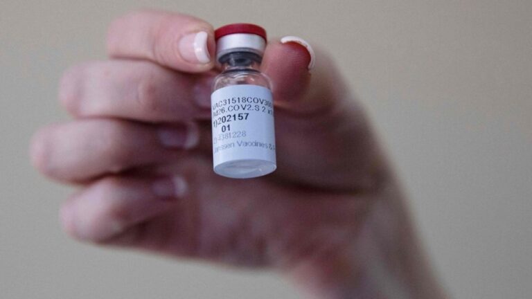 La OMS aprobó el uso de la vacuna de una dosis de Johnson & Johnson