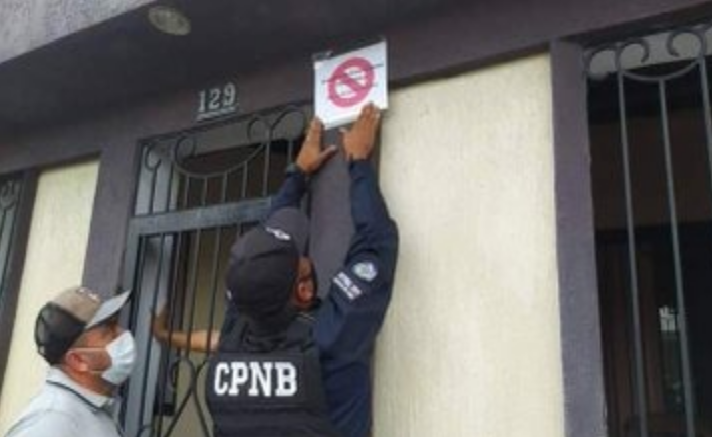 Yaracuy: Marcan las casas con sospecha de covid -19 en el municipio Sucre y los amenazan si quitan los carteles