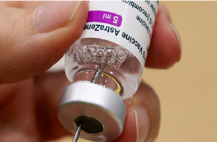 Responsable de EMA ve vínculo claro entre vacuna de AstraZeneca y las trombosis
