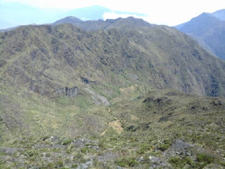 Autoridades buscan avioneta que se precipitó entre límites de Trujillo y Barinas