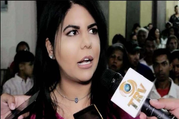 Indira Urbaneja: La oposición necesita un candidato 3G para enfrentar a Maduro en 2024