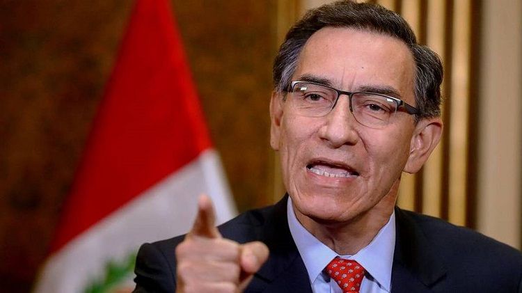 Congreso de Perú inhabilita por 10 años a expresidente Vizcarra por vacunarse