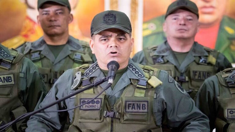 Padrino López: «Colombia y Estados Unidos buscan desestabilizar y causar una guerra civil en Venezuela»