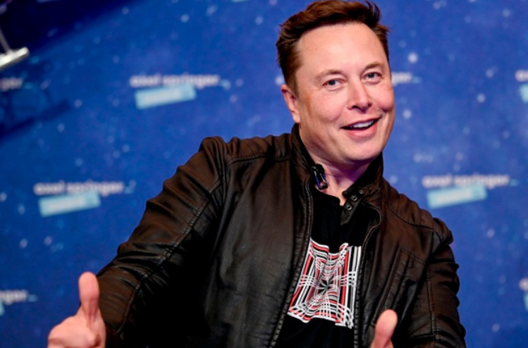 Elon Musk se declara ¡emperador de Marte!