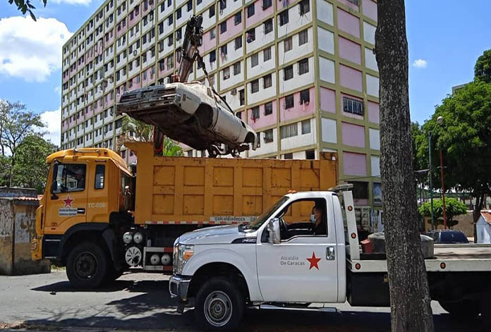 Activan «Plan Chatarra» para la “recuperación” de espacios de las 22 parroquias del municipio Libertador de Caracas