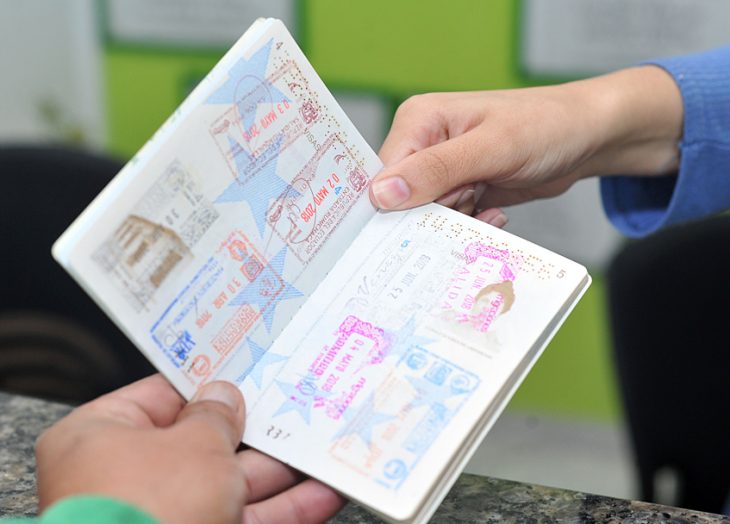 Vizcaíno aclara quienes pueden optar prórrogas en el pasaporte