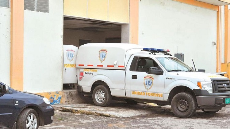 Una adolescente habría muerto jugando la ruleta rusa en Aragua